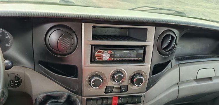 IVECO 35C13 BENNE SIMPLE CABINE COFFRE  DE-889-FV