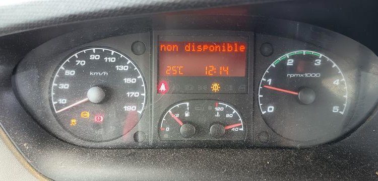 IVECO 35C13 BENNE SIMPLE CABINE COFFRE  DE-889-FV