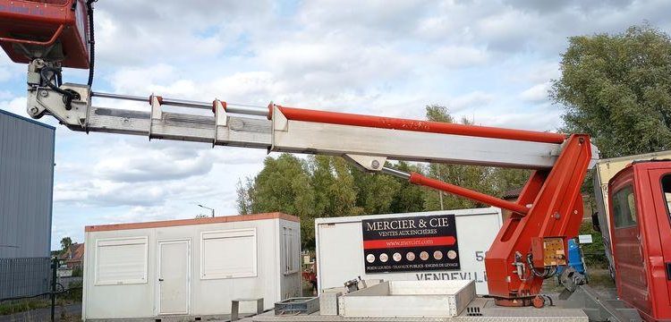IVECO 35C12 AVEC NACELLE MULTITEL MT202DS 20M  DF-498-QE