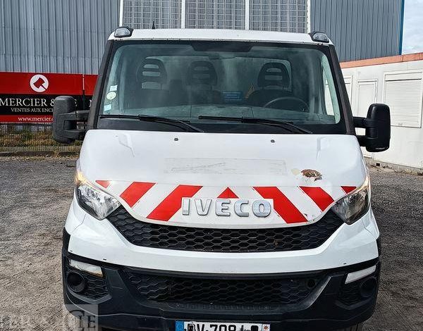 IVECO 35C13  BENNE SIMPLE CABINE COFFRE BLANC DV-708-LQ