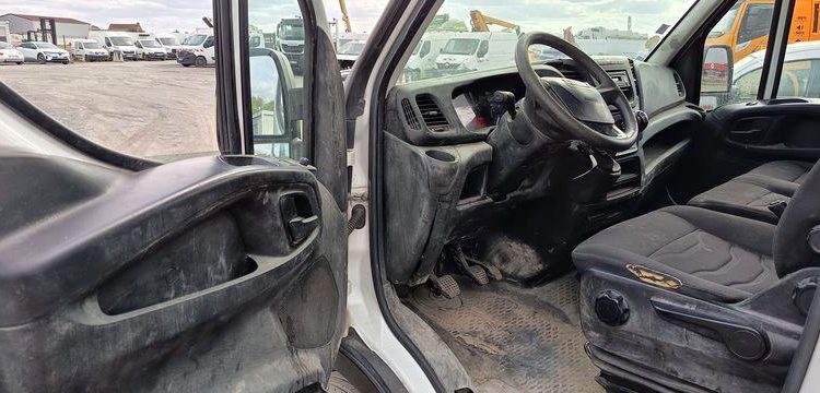 IVECO 35C13  BENNE SIMPLE CABINE COFFRE BLANC DV-708-LQ