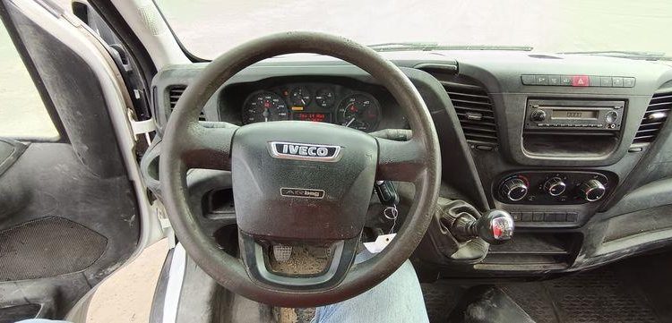 IVECO 35C13  BENNE SIMPLE CABINE COFFRE BLANC DV-708-LQ