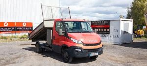 IVECO DAILY BENNE SIMPLE CABINE COFFRE  EB-886-EV
