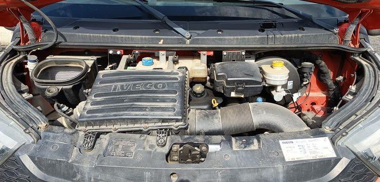 IVECO DAILY BENNE SIMPLE CABINE COFFRE  EB-886-EV