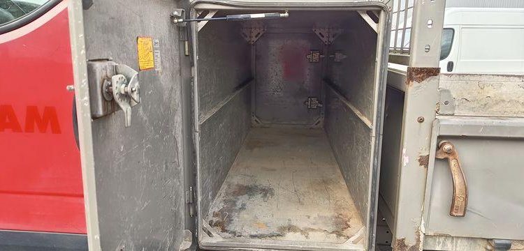IVECO 35C13 BENNE SIMPLE CABINE COFFRE  EC-597-MX