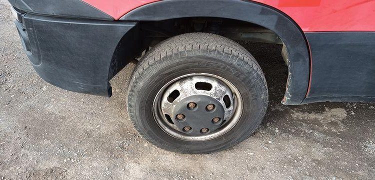 IVECO 35C13 BENNE SIMPLE CABINE COFFRE  EC-597-MX