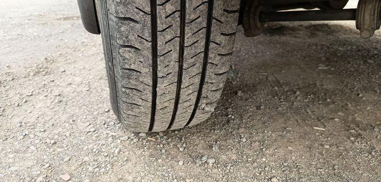IVECO 35C13 BENNE SIMPLE CABINE COFFRE  EC-597-MX