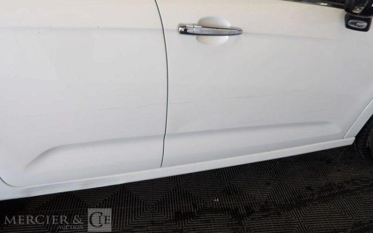 CITROEN C3 GENERATION-II 1.2 PURETECH 80CH EXCLUSIVE BLANC ED-247-YK