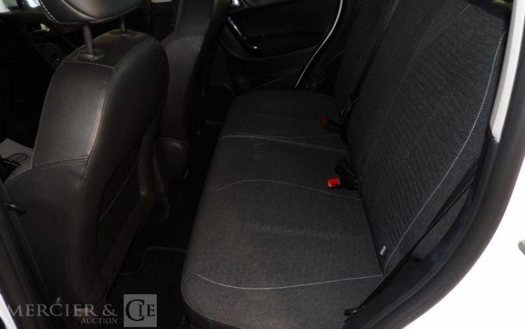 CITROEN C3 GENERATION-II 1.2 PURETECH 80CH EXCLUSIVE BLANC ED-247-YK
