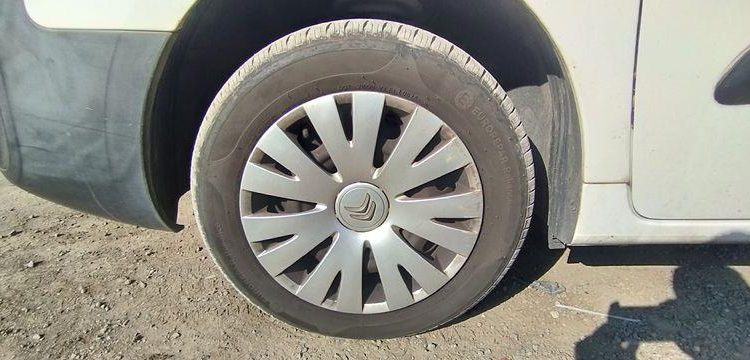 CITROEN BERLINGO UTILITAIRE PHASE 2 L1 600 KG 1,6 HDI FAP 90CV – DIESEL – 234124 KMS BLANC ED-956-EK