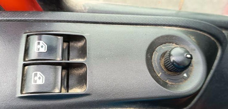 IVECO 35C13 BENNE SIMPLE CABINE COFFRE  EF-671-JN