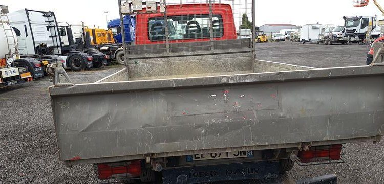 IVECO 35C13 BENNE SIMPLE CABINE COFFRE  EF-671-JN