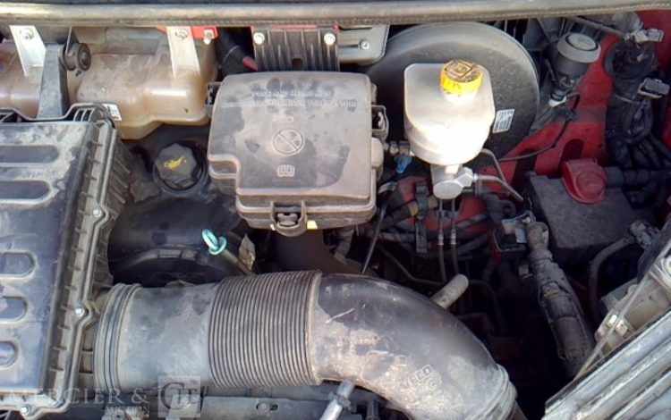 IVECO 35-130 BENNE SIMPLE CABINE COFFRE ROUGE EF-965-FT