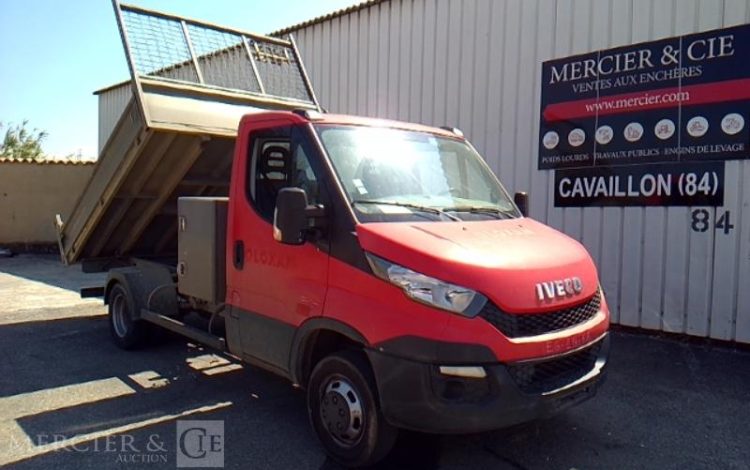 IVECO 35C13 BENNE SIMPLE CABINE COFFRE  EG-194-HA