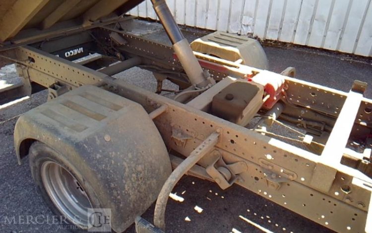 IVECO 35C13 BENNE SIMPLE CABINE COFFRE  EG-194-HA