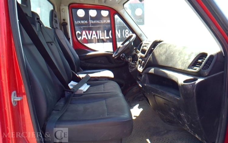 IVECO 35C13 BENNE SIMPLE CABINE COFFRE  EG-194-HA