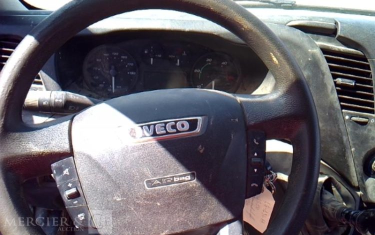 IVECO 35C13 BENNE SIMPLE CABINE COFFRE  EG-194-HA