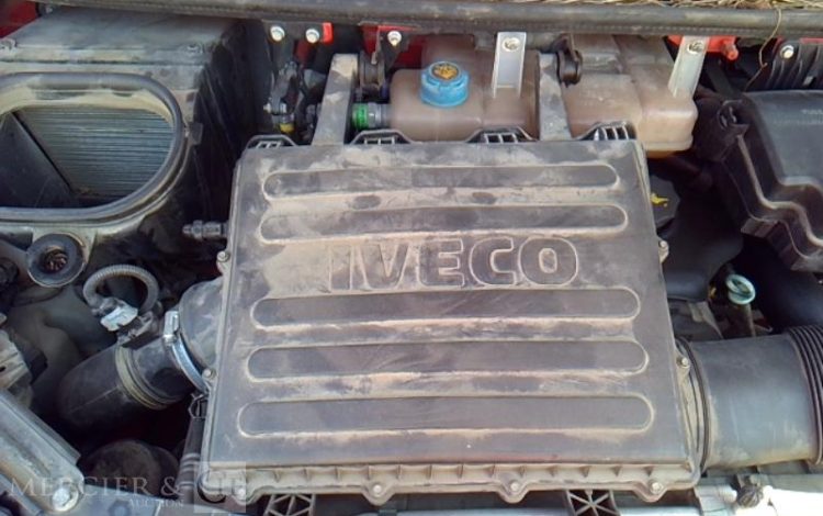 IVECO 35C13 BENNE SIMPLE CABINE COFFRE  EG-194-HA