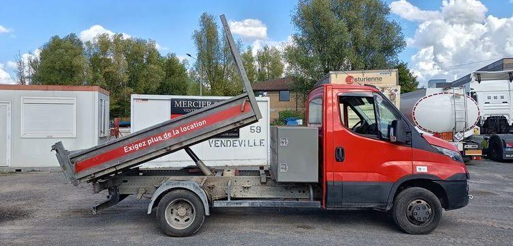 IVECO 35C13 BENNE SIMPLE CABINE COFFRE  EG-671-QG