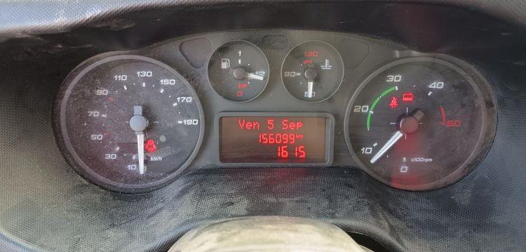 IVECO 35C13 BENNE SIMPLE CABINE COFFRE  EG-671-QG