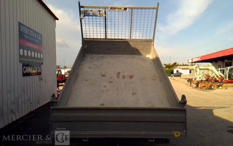 IVECO 35C13 BENNE DOUBLE CABINE  EG-814-TB