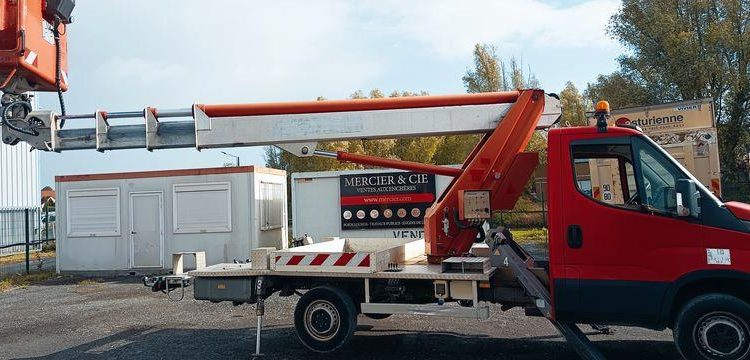 MULTITEL DAILY AVEC NACELLE MULTITEL MT202DS-E6 20M  EJ-902-ZC
