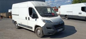 CITROEN JUMPER FOURGON 2.0 BLUEHDI 130 30 L2H2 CONFORT – DIESEL – 141266 KMS – AN 2017 BLANC EM-418-CN