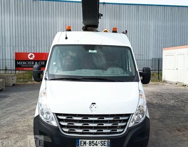 RENAULT MASTER NACELLE BLANC EM-854-SE