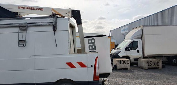 RENAULT MASTER NACELLE BLANC EM-854-SE