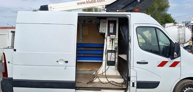 RENAULT MASTER NACELLE BLANC EM-854-SE