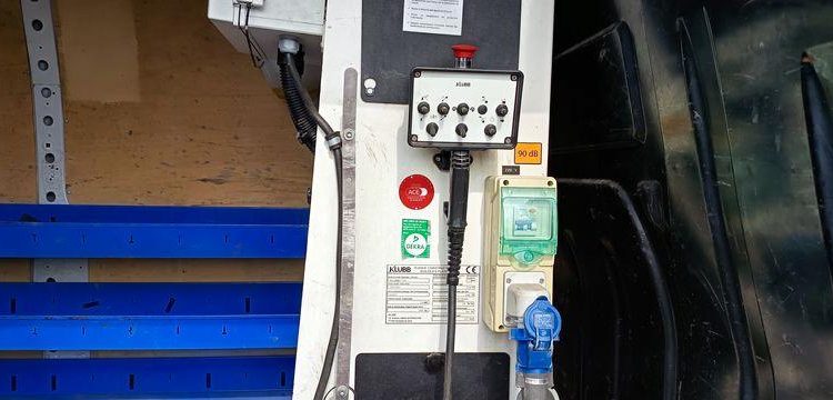 RENAULT MASTER NACELLE BLANC EM-854-SE