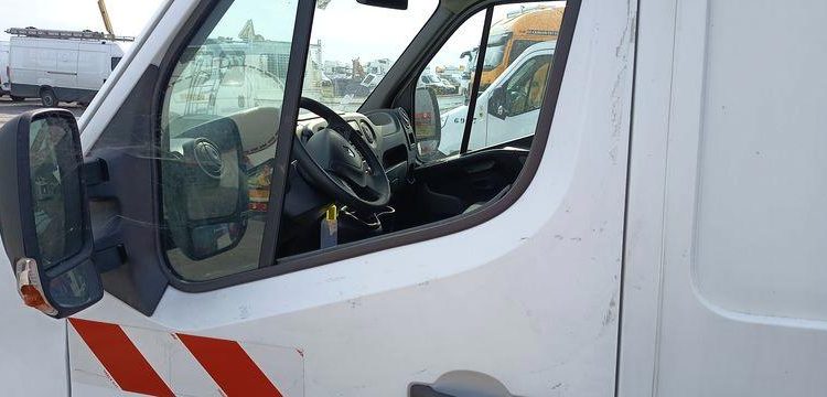 RENAULT MASTER NACELLE BLANC EM-854-SE