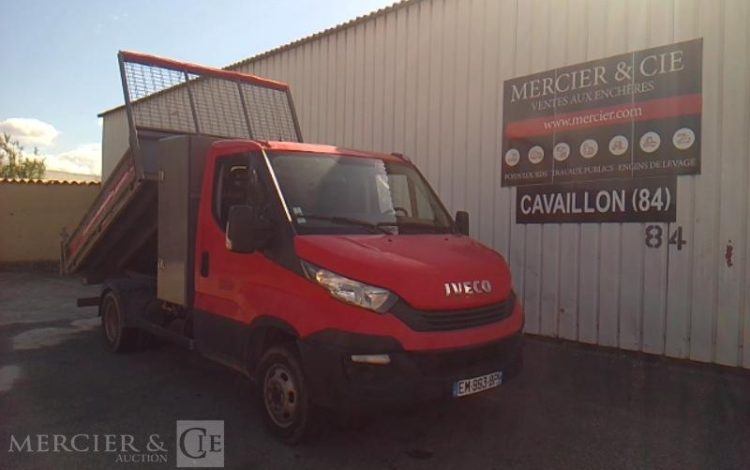 IVECO 35C12 BENNE SIMPLE CABINE COFFRE  EM-993-BP
