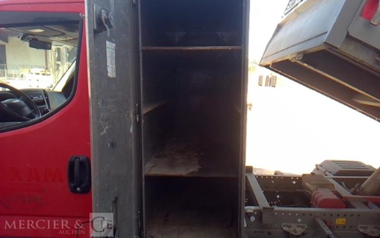IVECO 35C12 BENNE SIMPLE CABINE COFFRE  EM-993-BP