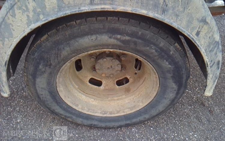 IVECO 35C12 BENNE SIMPLE CABINE COFFRE  EM-993-BP