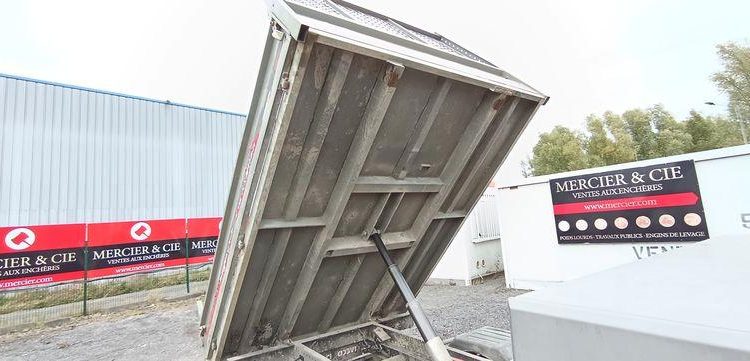 IVECO 35C12 BENNE SIMPLE CABINE COFFRE  EN-665-DP