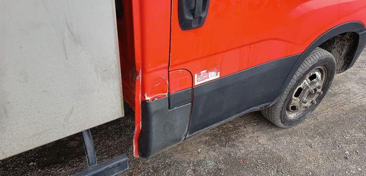 IVECO 35C12 BENNE SIMPLE CABINE COFFRE  EN-665-DP