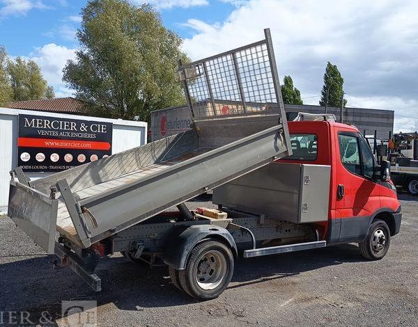 IVECO 35C12 BENNE SIMPLE CABINE COFFRE  ES-764-AS