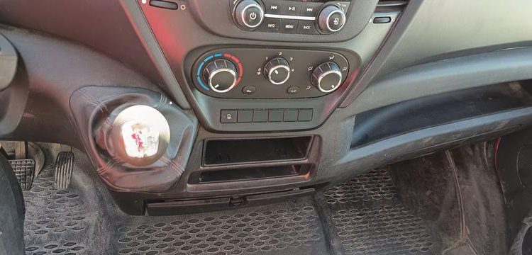 IVECO 35C12 BENNE SIMPLE CABINE COFFRE  ES-764-AS