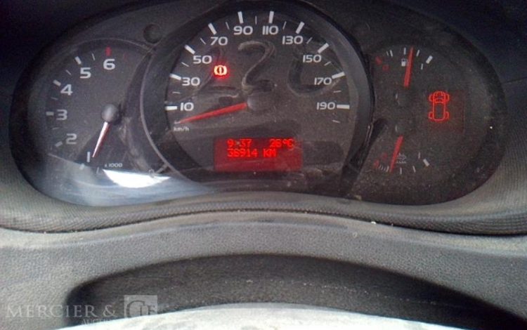 RENAULT MASTER BENNE SIMPLE CABINEL2 2.3 DCI 110CH 35 CONFORT BLANC EV-983-HH