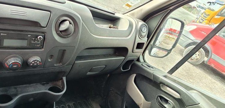 RENAULT MASTER  EW-671-WM