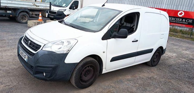 PEUGEOT PARTNER PHASE 2 L1 600KG 1.6 BLUE HDi FAP FOURGON 99 CV – DIESEL – 110292 KMS – BLANC EZ-653-XF