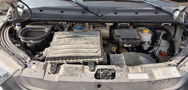 IVECO 35C12D  FA-210-CK
