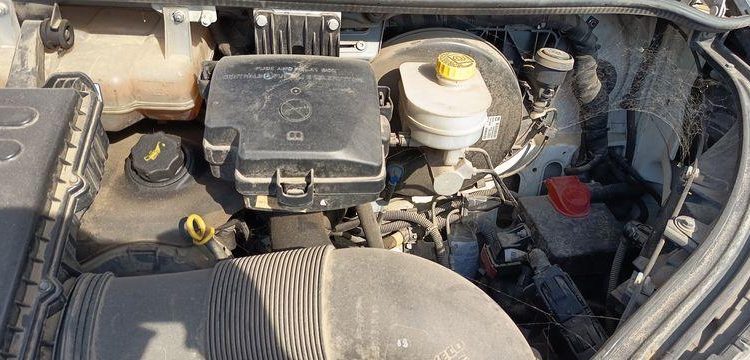 IVECO DAILY 35C12 2,3D 16V 116CV BENNE AVEC COFFRE ACIER DIESEL  – 164019 KMS BLANC FA-377-CK