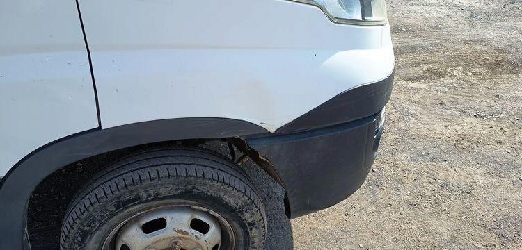 IVECO DAILY 35C12 2,3D 16V 116CV BENNE AVEC COFFRE ACIER DIESEL  – 164019 KMS BLANC FA-377-CK
