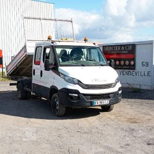 IVECO 35C12 D BLANC FA-983-CJ