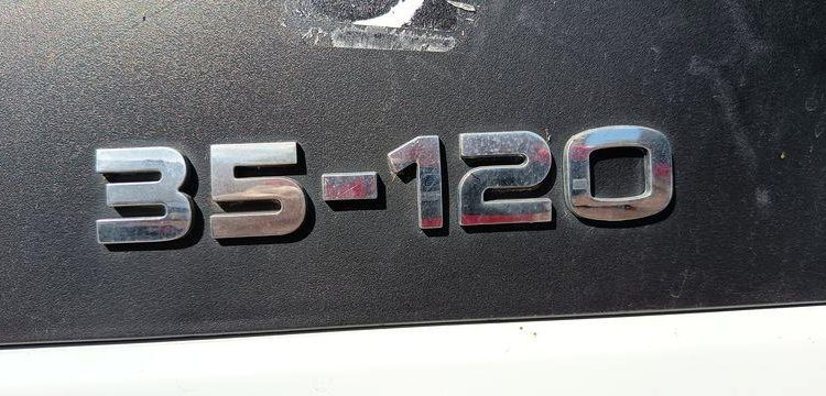 IVECO 35C12 D BLANC FA-983-CJ