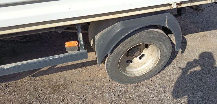 IVECO 35C12 D BLANC FA-983-CJ