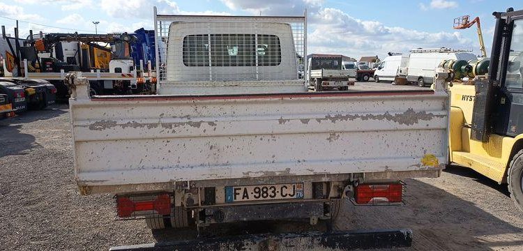IVECO 35C12 D BLANC FA-983-CJ