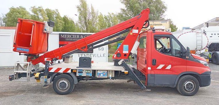 IVECO 35S12 AVEC NACELLE FRANCE ELC B17CTE 16M  FB-042-VF